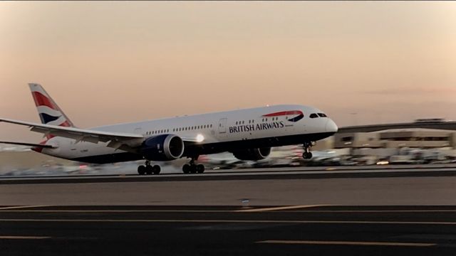 Boeing 787-9 Dreamliner (G-ZBKF) - Sunset arrival in Phoenix. 