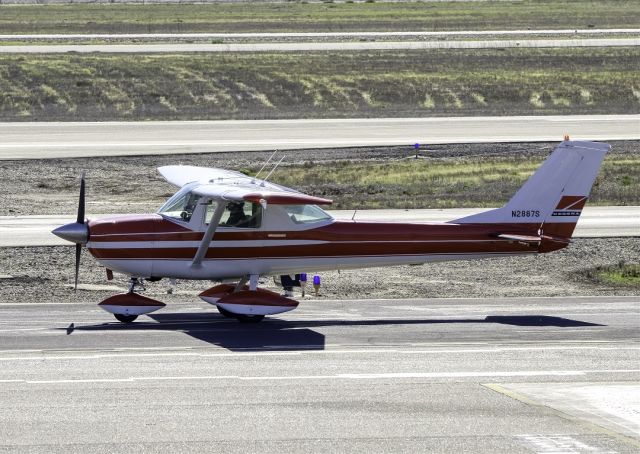 Cessna Commuter (N2887S) - Cessna 150G at Livermore Municipal Airport. February 2021