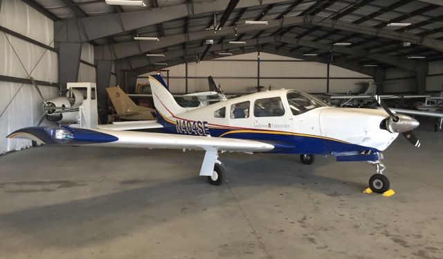 Piper Cherokee (N404SE) - Piper Arrow PA-28R-200