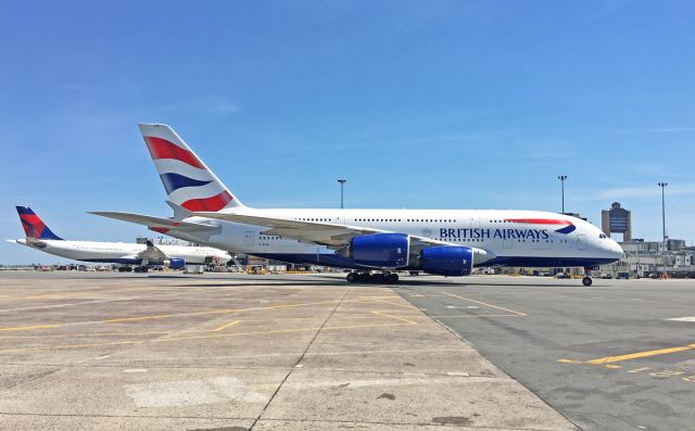 Airbus A380-800 (G-XLEE) - BA SUPER A380