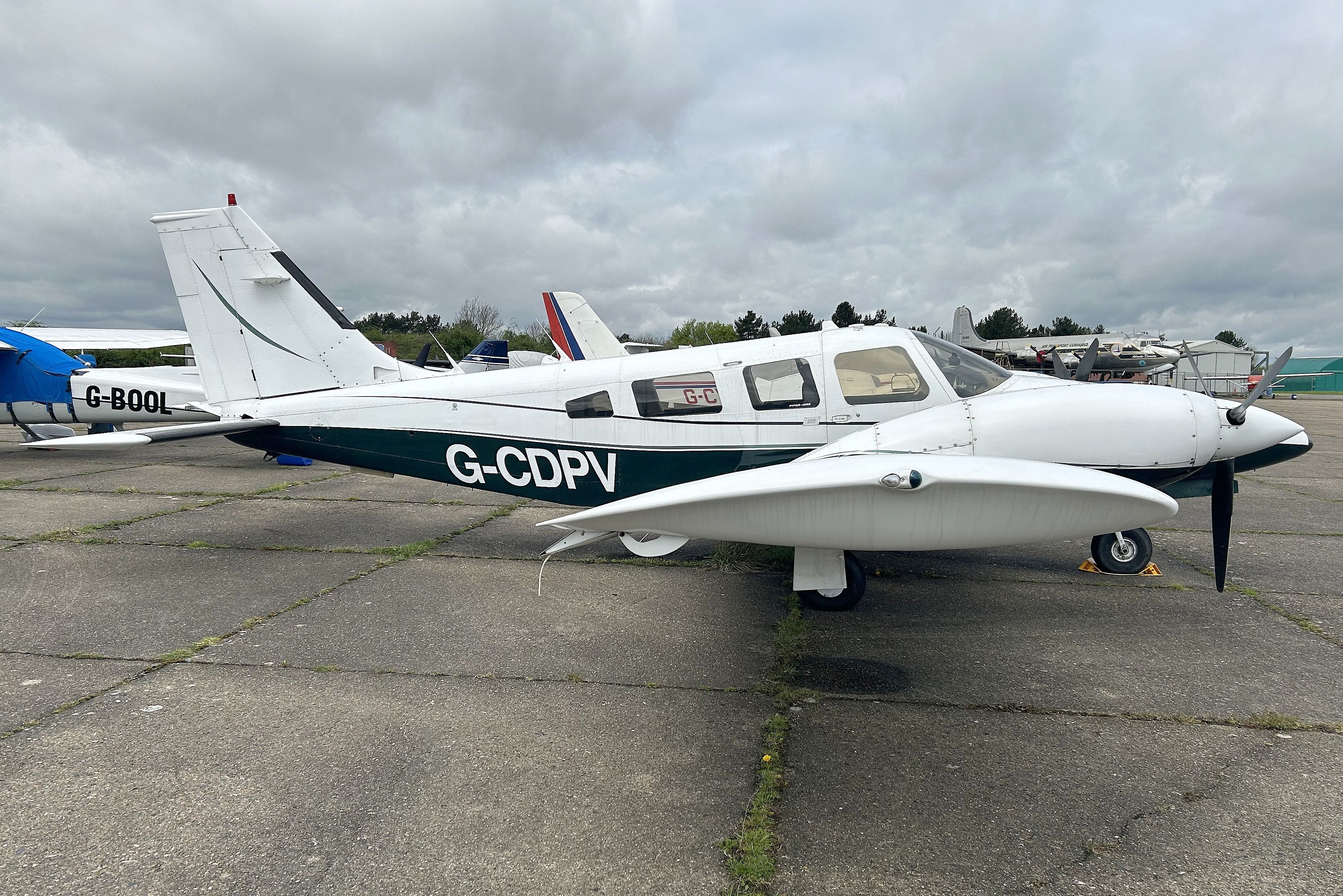 Piper Seneca (G-CDPV) - Seen here on 11-Apr-24.