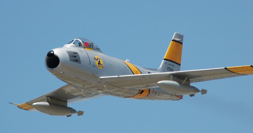 North American F-86 Sabre —