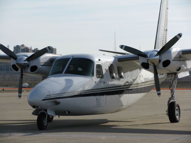 Aero Commander 500 (N444CB)