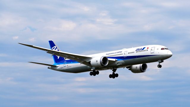 Boeing 787-9 Dreamliner (JA935A) - BOE453 on final to Rwy 16R to complete a flight test on 8.19.22. (B787-9 / ln 1091 / cn 66533). The aircraft is using temporary reg #N880BA.