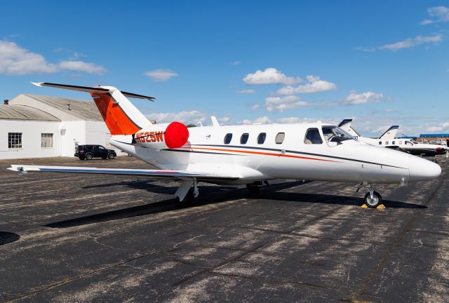 Cessna Citation CJ1 (N525WC)
