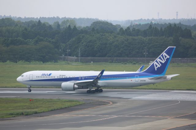 BOEING 767-300 (JA626A)