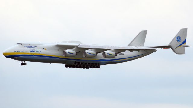 Antonov An-225 Mriya (UR-82060)