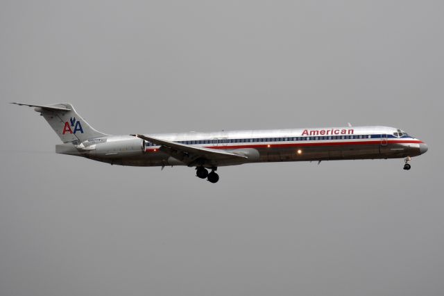 McDonnell Douglas MD-80 (N9625W)