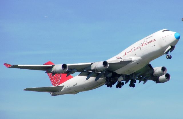 Boeing 747-200 (OM-ACG)