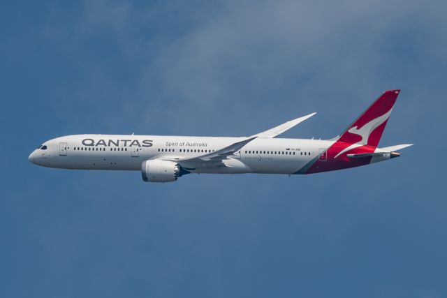 Boeing 787-9 Dreamliner (VH-ZNB)