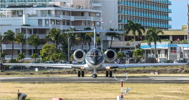 Bombardier Global Express (N599SR)