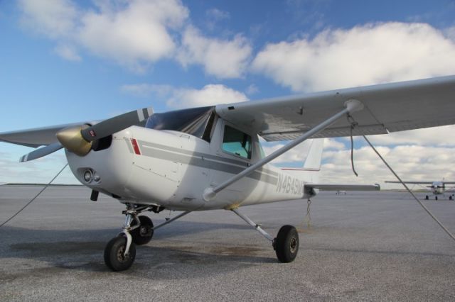 Cessna 152 (N4649M) - T&G Flying Club