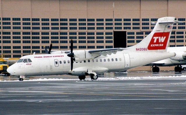Aerospatiale ATR-42-300 (N4208G) - scanned from postcard
