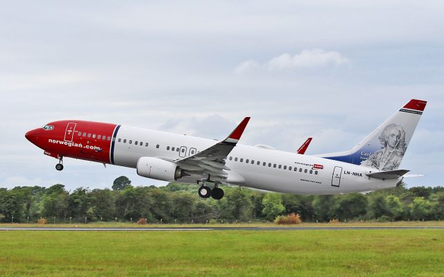 Boeing 737-800 (LN-NHA) - norwegian b737-8jp ln-nha dep shannon for newburgh stewart int. on its iaugural flight 2/7/17.