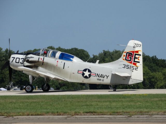 Douglas AD Skyraider (N65164)