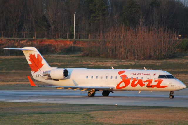 Canadair Regional Jet CRJ-200 (C-FWRR) - Lined up and waiting 18C - 3/18/11