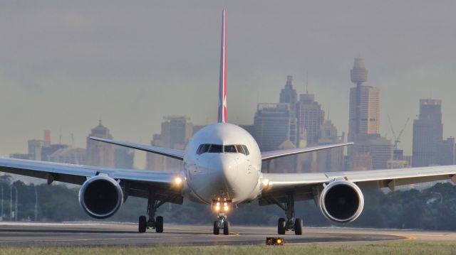 Boeing 737-700 — - SYDNEY SKYLINE