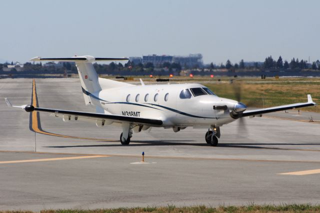 Pilatus PC-12 (N318MT)