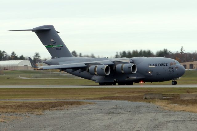 Boeing Globemaster III (99-0060) - 'Reach 853' arriving from Spain. From the 62nd (62 AW) and 446th Airlift Wings stationed at Joint Base Lewis–McChord, Tacoma, Washington