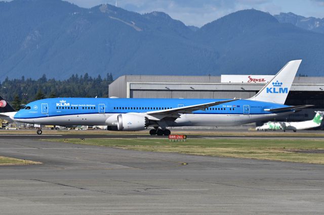 Boeing 787-9 Dreamliner (PH-BHH)