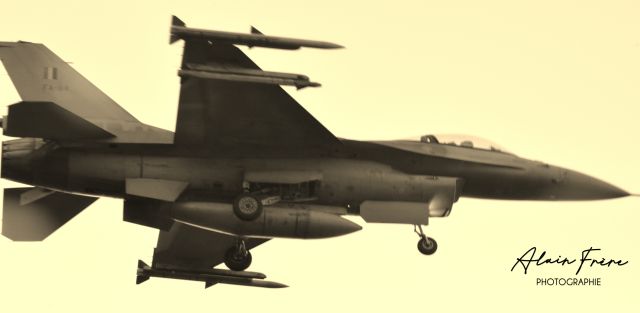 Lockheed F-16 Fighting Falcon — - retour sur Florennes base