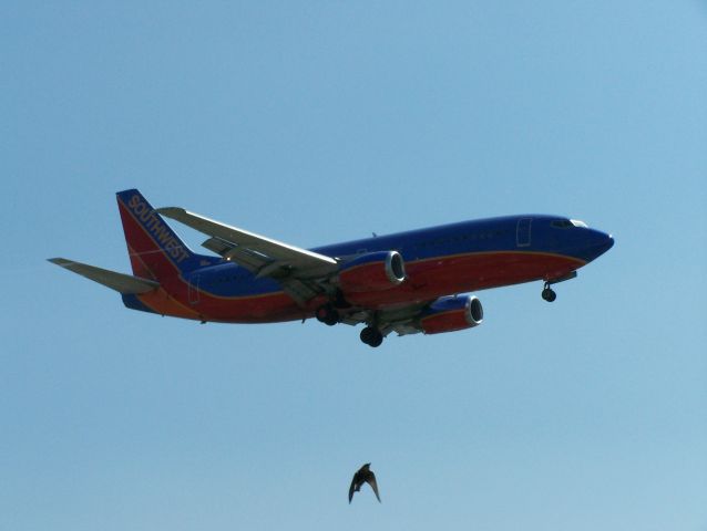 BOEING 737-400 —