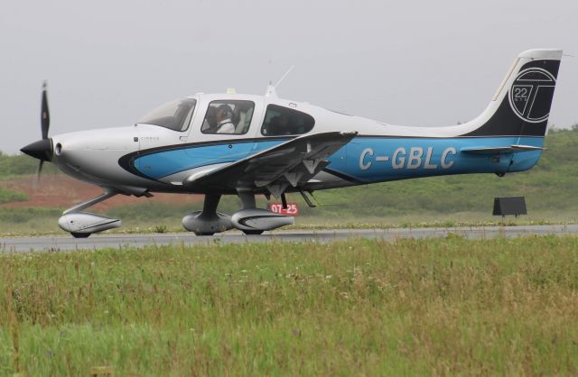 Cirrus SR-22 (C-GBLC) - Private owner / CYGR / bravo /  23/07/2023