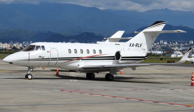 Hawker 800 (XA-RLV)