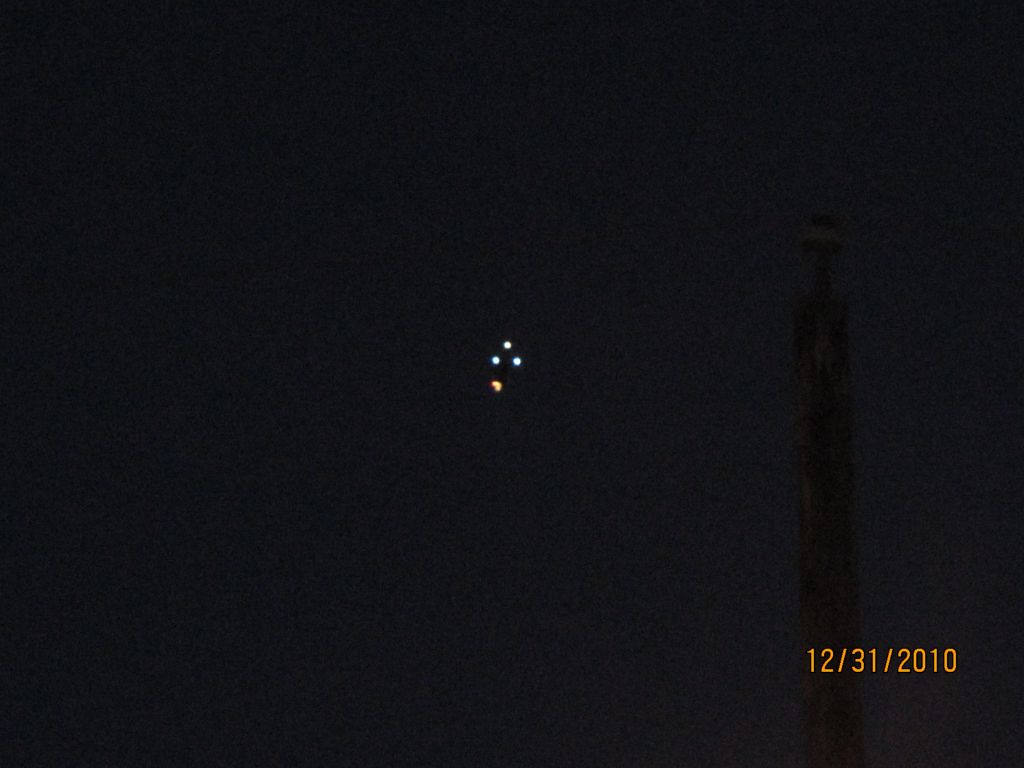 Sikorsky S-76 (C-GIMN) - Lights from  Life Flight approaching landing pad at the South Shore Hospital in Bridgewater NS this evening. Dec 31,2010