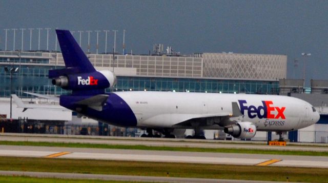 Boeing MD-11 (N642FE)