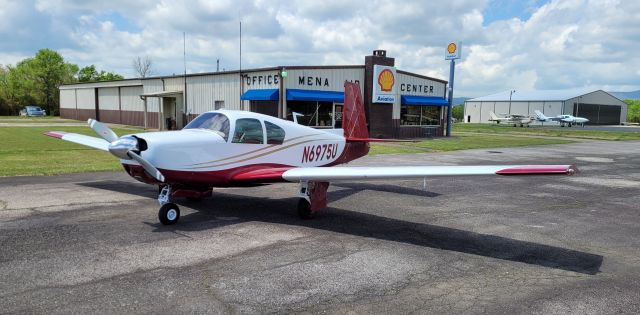 Mooney M-20 (N6975U)