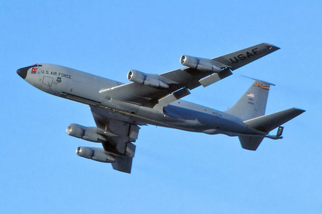 Boeing C-135B Stratolifter (61-0281) - Oct. 1996 - climbing out.