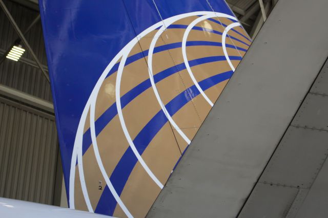 Airbus A319 (N839UA)