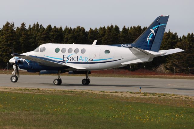Beechcraft King Air 100 (C-FLRB) - Exact air, 18/05/2024