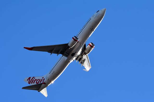 Boeing 737-800 (VH-VOO) - 07 / 04 / 2017