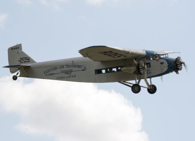 Ford Tri-Motor (NC8407) - Oshkosh 2014 is coming up!