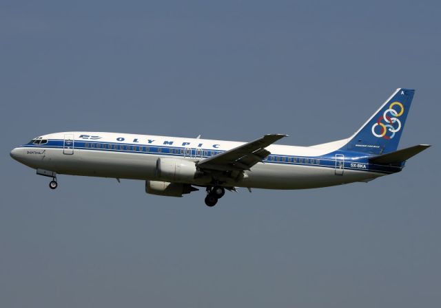 BOEING 737-400 (SX-BKA)