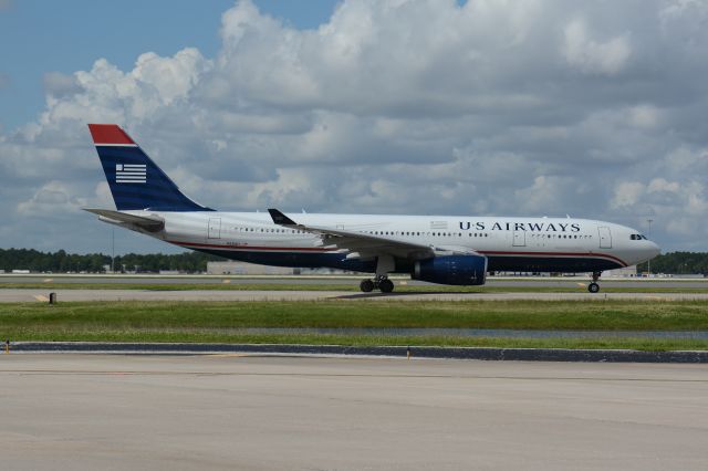 Airbus A330-200 (N281AY) - KMCO to KCLT