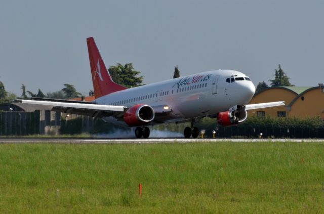 Boeing 737-700 (EC-LNC)