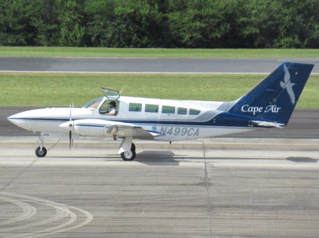 Cessna 402 (N499CA)
