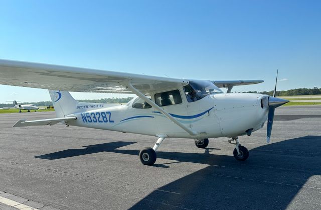 Cessna Skyhawk (N5328Z)