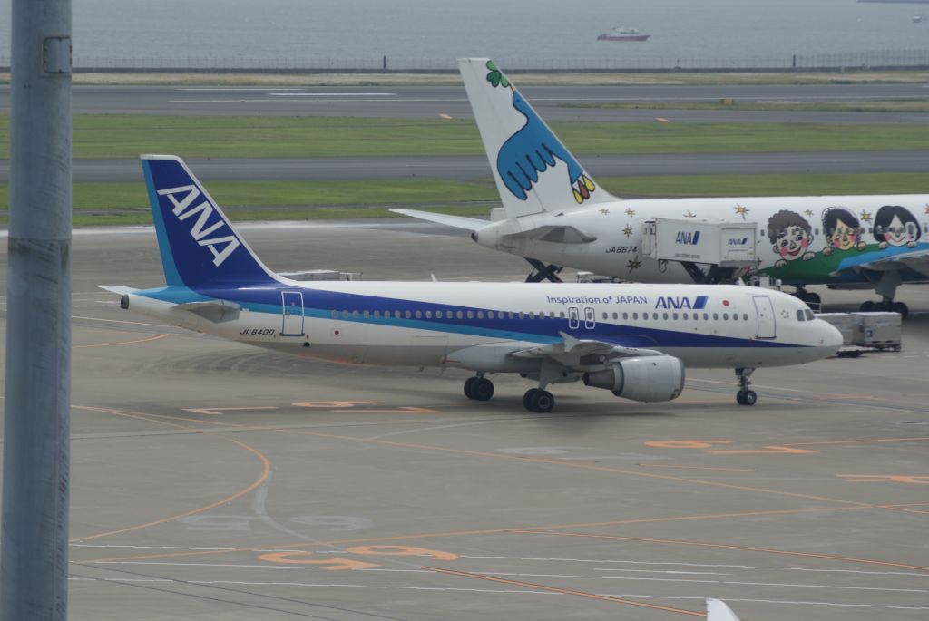 Airbus A320 (JA8400) - All Nippon Airways A320-211 cn554