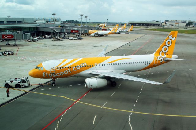 Airbus A320 (9V-TRM)