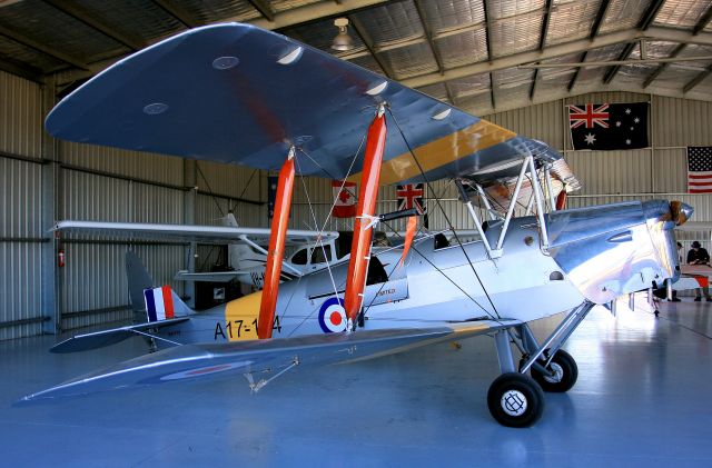 OGMA Tiger Moth (VH-YYI) -  Cessnock Air Show 20 9 2018