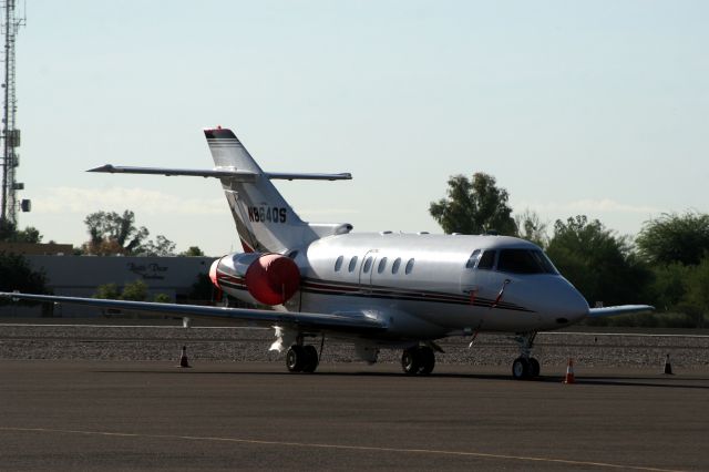 Hawker 800 (N864QS) - Seen prior to departure for KTXK on 26-Oct-10.