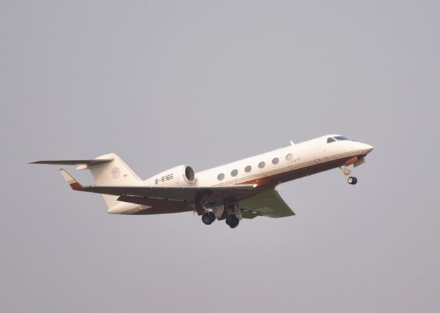 Gulfstream Aerospace Gulfstream IV (B-8166)