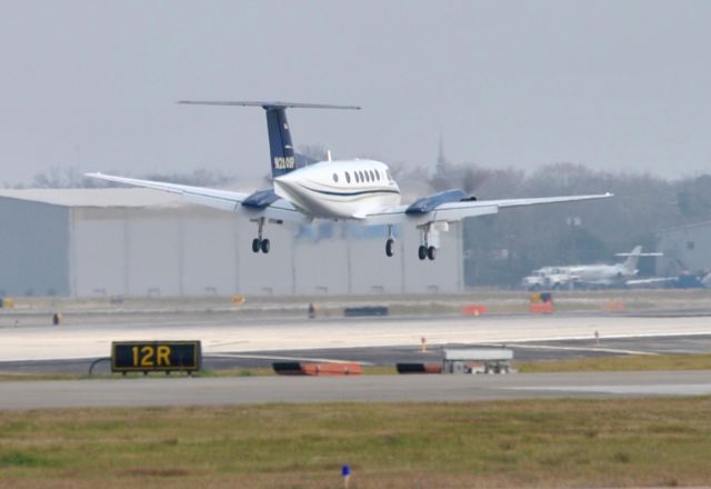 Beechcraft Super King Air 200 (N280SP)