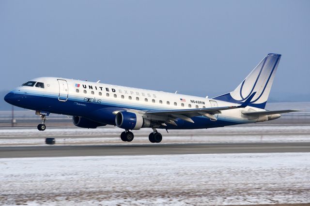 Embraer 170/175 (N648RW) - Mercury 3535 to KDEN rotating on runway 26L.