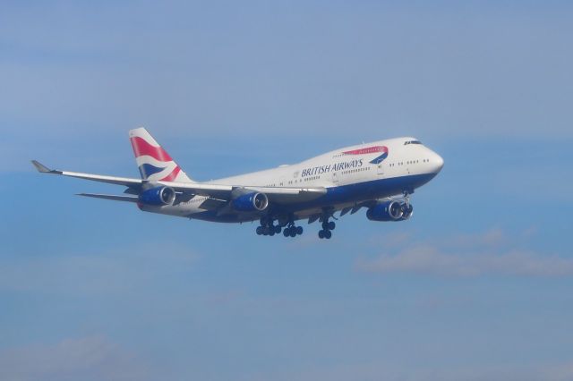 Boeing 747-400 (G-CIVS)