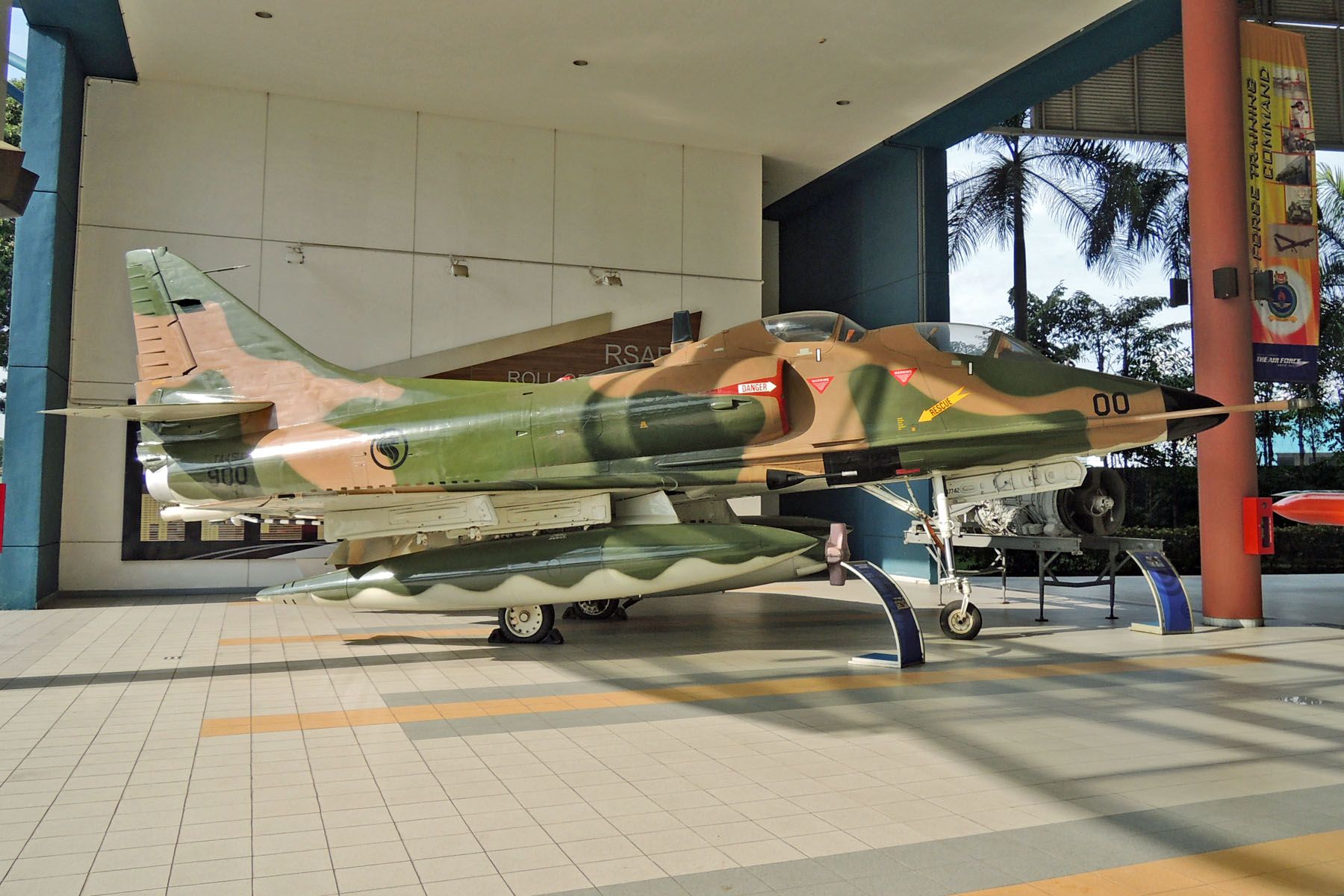 SINGAPORE TA-4 Super Skyhawk (N600)